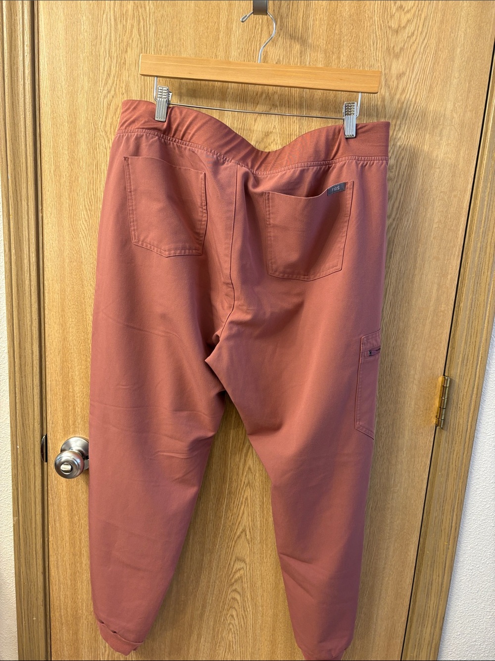 Figs Rust-Colored Scrub Pants with Drawstring - Picture 2 of 4